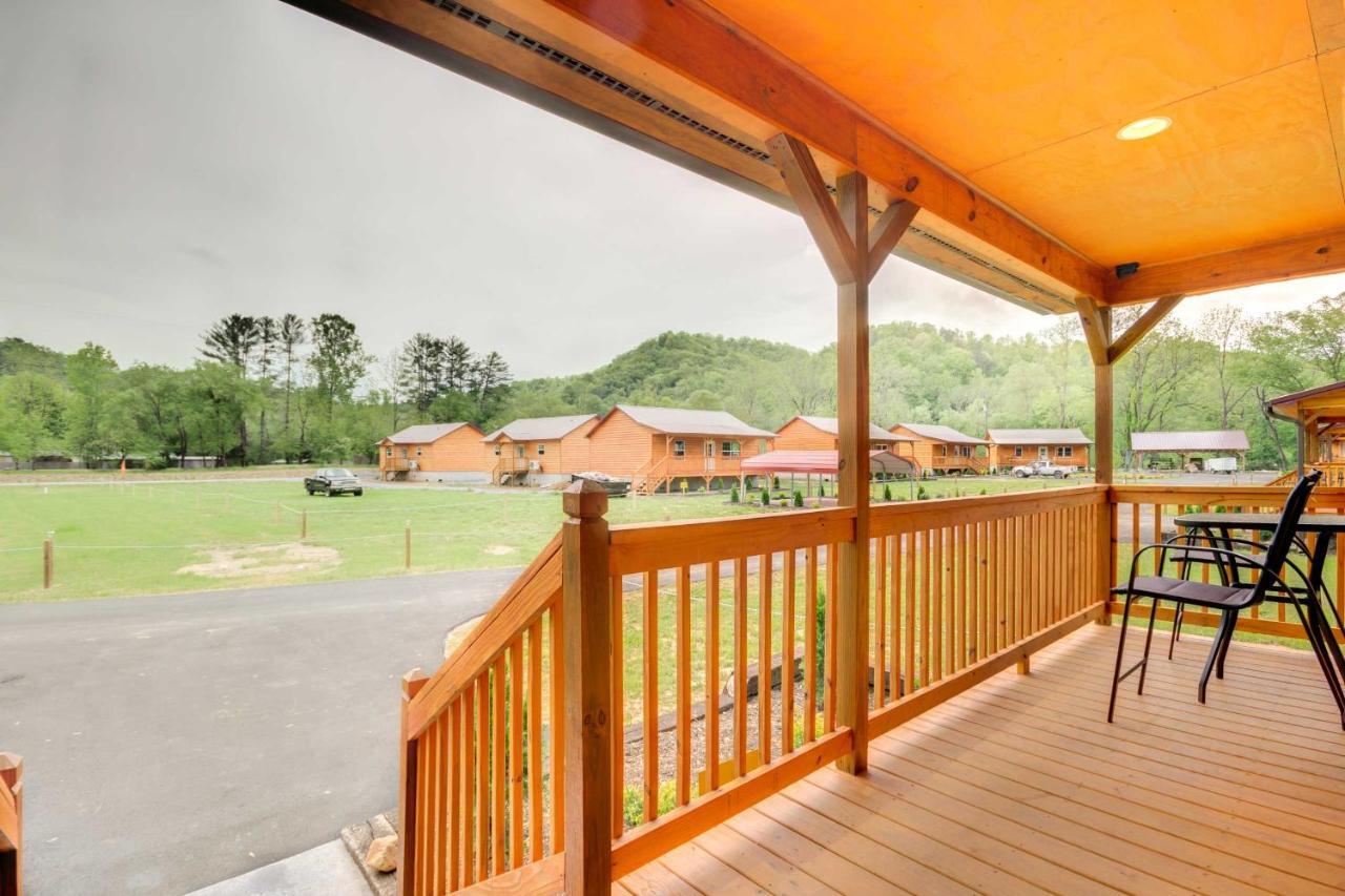 Cozy Bryson City Cabin 5 Miles To Downtown! מראה חיצוני תמונה